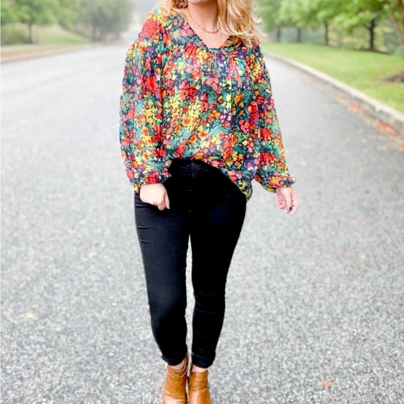 Bucket list: Happy Floral Chiffon Babydoll Top - Picture 6 of 8